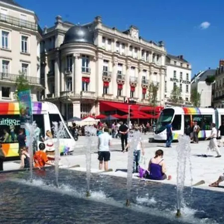 Immeuble L'aristocrate - Le Nuage - Bd Carnot アパート *