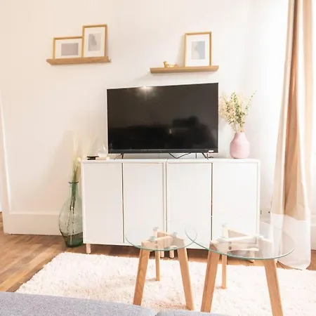 Apartman Immeuble L'aristocrate - Le Nuage - Bd Carnot Angers
